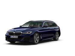 Blau Gebraucht 2021 BMW 540 Performance Kombi | 49.870 € (Fairer Preis)