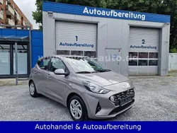 Grau Gebraucht 2021 Hyundai i10 Select Kleinwagen | 12.750 € (Fairer Preis)