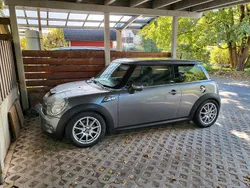 Grau Gebraucht 2010 Mini Cooper S Kleinwagen | 7.000 € (Etwas zu teuer)