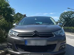 Grau Gebraucht 2015 Citroën C4 PureTech Limousine | 9.750 € (Teuer)