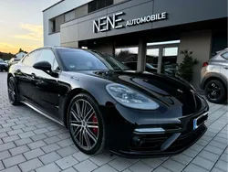 Tiefschwarzmetallic Gebraucht 2017 Porsche Panamera Turbo Limousine | 64.490 € (Guter Preis)