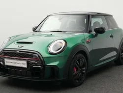 Grün Gebraucht 2024 Mini John Cooper Works Kleinwagen | 38.750 € (Teuer)