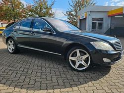 Schwarz Gebraucht 2006 Mercedes S450 Limousine | 6.800 €
