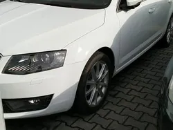 Weiß Gebraucht 2015 Skoda Octavia Style Kombi | 8.800 € (Guter Preis)
