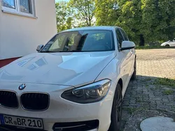 Weiß Gebraucht 2014 BMW 116 Sport Line Kleinwagen | 8.200 € (Fairer Preis)