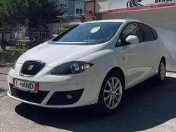 Weiß Gebraucht 2011 Seat Altea XL Stylance Van / Kleinbus | 7.350 € (Teuer)