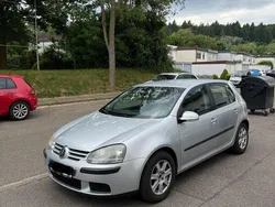 Silber Gebraucht 2004 VW Golf IV Limousine | 2.850 € (Etwas zu teuer)