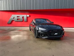 Mythosschwarz metallic Gebraucht 2023 Audi RS5 Sport Limousine | 109.990 €