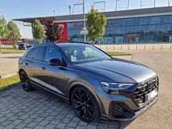 Grau Gebraucht 2024 Audi Q8 S-Line SUV | 84.900 € (Guter Preis)