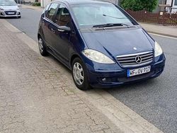 Blau Gebraucht 2004 Mercedes A150 Elegance Limousine | 1.300 € (Fairer Preis)