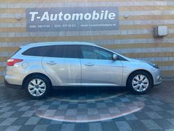 Silber Gebraucht 2012 Ford Focus Limousine | 6.999 € (Teuer)