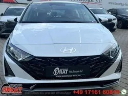 Weiß Neu 2025 Hyundai i20 Limousine | 19.990 € (Etwas zu teuer)
