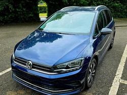 Blau Gebraucht 2019 VW Golf VII Kombi | 22.000 € (Teuer)