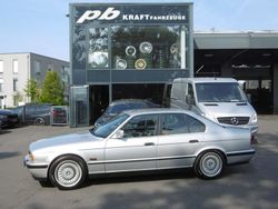 Sterlingsilber met. Gebraucht 1991 BMW M5 Performance Limousine | 68.950 €