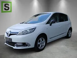 Weiß Gebraucht 2016 Renault Scénic III Bose Edition Van / Kleinbus | 12.390 € (Teuer)