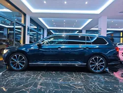Blau Gebraucht 2015 VW Passat Highline Kombi | 16.450 € (Fairer Preis)