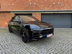 Schwarz Gebraucht 2024 Porsche Cayenne Turbo E-Hybrid SUV | 199.999 € (Etwas zu teuer)