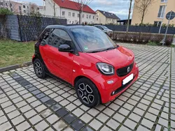 Rot Gebraucht 2016 Smart ForTwo Cabrio Prime Cabrio | 12.350 € (Fairer Preis)