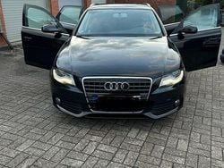 Schwarz Gebraucht 2010 Audi A4 Limousine | 3.600 € (Superpreis)