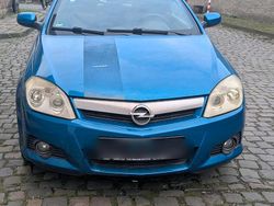 Blau Gebraucht 2005 Opel Tigra Cabrio | 999 € (Guter Preis)