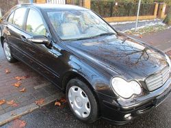 Schwarz Gebraucht 2007 Mercedes C180 Limousine | 2.250 € (Guter Preis)