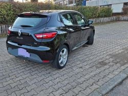 Schwarz Gebraucht 2016 Renault Clio IV Limousine | 6.000 € (Fairer Preis)