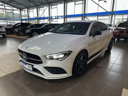 Weiß Gebraucht 2021 Mercedes CLA220 Shooting Brake AMG line Kombi | 27.870 € (Fairer Preis)