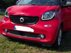 Rot Gebraucht 2019 Smart ForTwo Cabrio Passion Cabrio | 12.600 €