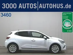 Titaniumgrau Gebraucht 2021 Renault Clio V Zen Limousine | 13.970 € (Fairer Preis)