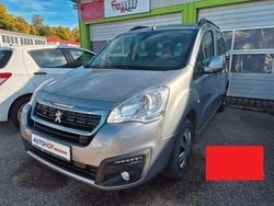 Grau Gebraucht 2017 Peugeot Partner Tepee Allure Van / Kleinbus | 6.850 € (Guter Preis)