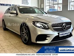 Silber Gebraucht 2016 Mercedes E220 AMG line Limousine | 19.990 € (Fairer Preis)