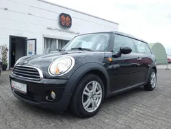Schwarz Gebraucht 2009 Mini One Clubman Kombi | 3.990 € (Fairer Preis)