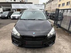 Schwarz Gebraucht 2016 BMW 220 Gran Tourer Advantage Van / Kleinbus | 18.900 € (Etwas zu teuer)