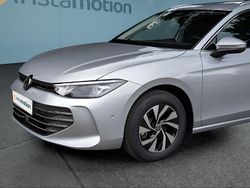 Silber Gebraucht 2025 VW Passat Kombi | 52.499 € (Teuer)