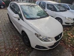 Weiß Gebraucht 2009 Seat Ibiza Limousine | 2.300 € (Fairer Preis)