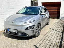 Silber Gebraucht 2022 Hyundai Kona Prime SUV | 23.750 € (Fairer Preis)