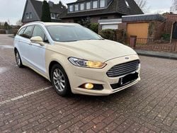 Weiß Gebraucht 2016 Ford Mondeo Kombi | 2.899 € (Guter Preis)