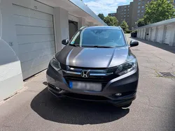 Grau Gebraucht 2017 Honda HR-V SUV | 13.950 € (Guter Preis)
