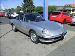 Silber Gebraucht 1984 Alfa Romeo Spider Cabrio | 15.990 €