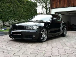 Schwarz Gebraucht 2009 BMW 118 Coupé Coupé | 7.500 € (Etwas zu teuer)