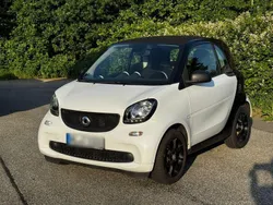 Weiß Gebraucht 2017 Smart ForTwo Coupé Coupé | 7.000 € (Fairer Preis)