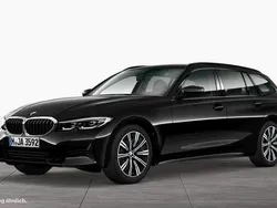 Schwarz Gebraucht 2022 BMW 320 Sport Line Kombi | 34.930 € (Etwas zu teuer)