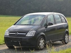 Schwarz Gebraucht 2004 Opel Meriva Van / Kleinbus | 1.499 € (Guter Preis)