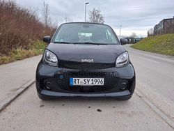 Schwarz Gebraucht 2023 Smart ForTwo Electric Drive Coupé | 10.400 € (Fairer Preis)
