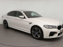 Weiß Gebraucht 2023 BMW M5 Performance Limousine | 72.770 €