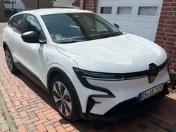 Weiß Gebraucht 2023 Renault Mégane Equilibre Limousine | 25.940 €