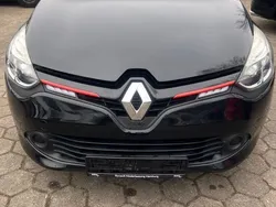 Schwarz Gebraucht 2014 Renault Clio IV Limousine | 9.900 € (Teuer)