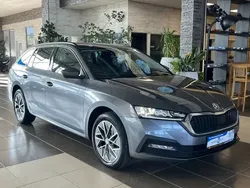 Silber Gebraucht 2022 Skoda Octavia Style Kombi | 31.480 € (Guter Preis)