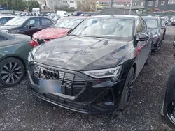Brillantschwarz Gebraucht 2022 Audi e-tron Sportback S-Line SUV | 35.460 € (Superpreis)