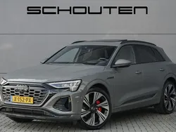 Grau Gebraucht 2023 Audi Q8 e-tron Sport SUV | 64.900 € (Fairer Preis)